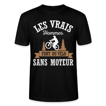 Les vrais hommes font du vélo sans moteur cycliste - T-shirt bio CRAFTER Stanley Stella Unisexe - noir - Devant - Alina (178cm) & Michal (187cm)
