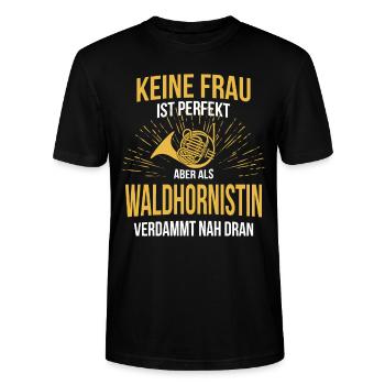 Waldhorn Waldhornspieler Waldhornist - Stanley/Stella Unisex Bio-T-Shirt CRAFTER - Schwarz - Vorne - Alina (178cm) & Michal (187cm)