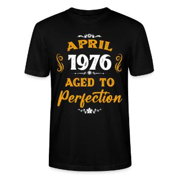 April 1976 Vintage Birthday Gift - Stanley/Stella CRAFTER Unisex Organic T-Shirt - black - Front - Alina (178cm) & Michal (187cm)