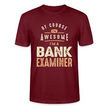 Awesome Bank Examiner - Stanley/Stella CRAFTER Unisex Organic T-Shirt - burgundy - Front - Alina (178cm) & Michal (187cm)