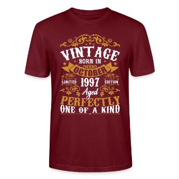 Oktober 1997 Geburtstagsgeschenk 1997 Oktober - Stanley/Stella Unisex Bio-T-Shirt CRAFTER - Burgunderrot - Vorne - Alina (178cm) & Michal (187cm)
