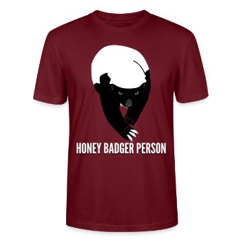 Honey Badgers Grumpy Honey Badger - Stanley/Stella Unisex Bio-T-Shirt CRAFTER - Burgunderrot - Vorne - Alina (178cm) & Michal (187cm)