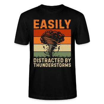 Easily distracted by thunderstorms - Stanley/Stella CRAFTER Unisex Organic T-Shirt - black - Front - Alina (178cm) & Michal (187cm)
