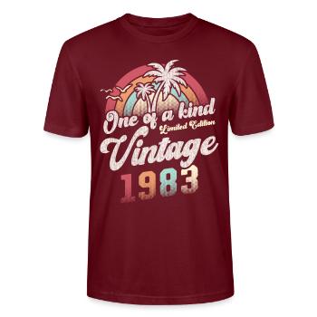 Millésime 1983 Anniversaire Palmiers - T-shirt bio CRAFTER Stanley Stella Unisexe - bordeaux - Devant - Alina (178cm) & Michal (187cm)