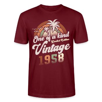 Millésime 1958 Anniversaire Palmiers - T-shirt bio CRAFTER Stanley Stella Unisexe - bordeaux - Devant - Alina (178cm) & Michal (187cm)