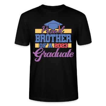 Fier frère d’un cadeau de fin d’études supérieures en 2023 - T-shirt bio CRAFTER Stanley Stella Unisexe - noir - Devant - Alina (178cm) & Michal (187cm)