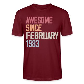 Février 1983, 41e anniversaire 1983 Fevrier 41 ans - T-shirt bio CRAFTER Stanley Stella Unisexe - bordeaux - Devant - Alina (178cm) & Michal (187cm)