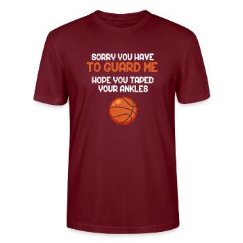 Basketball Basketballer Basket Basketballmanschaft - Stanley/Stella Unisex Bio-T-Shirt CRAFTER - Burgunderrot - Vorne - Alina (178cm) & Michal (187cm)