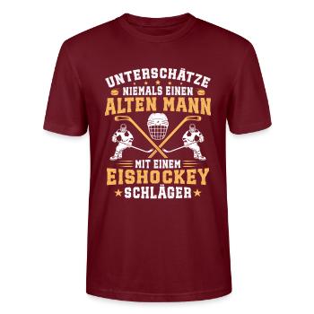 Eishockey alten mann mit einem eishockey schläger - Stanley/Stella Unisex Bio-T-Shirt CRAFTER - Burgunderrot - Vorne - Alina (178cm) & Michal (187cm)