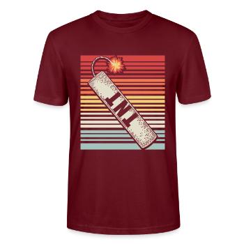 TNT Dynamit Retro Lustiges Geschenk - Stanley/Stella Unisex Bio-T-Shirt CRAFTER - Burgunderrot - Vorne - Alina (178cm) & Michal (187cm)
