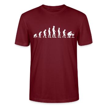 Human Evolution the Computer Gamer Generation - Stanley/Stella CRAFTER Unisex Organic T-Shirt - burgundy - Front - Alina (178cm) & Michal (187cm)