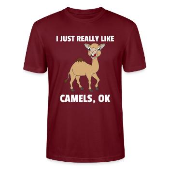 Camel camels love animals lover gift - Stanley/Stella CRAFTER Unisex Organic T-Shirt - burgundy - Front - Alina (178cm) & Michal (187cm)