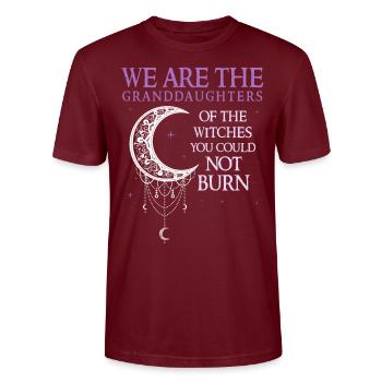 Nous sommes les petites-filles des sorcières - T-shirt bio CRAFTER Stanley Stella Unisexe - bordeaux - Devant - Alina (178cm) & Michal (187cm)
