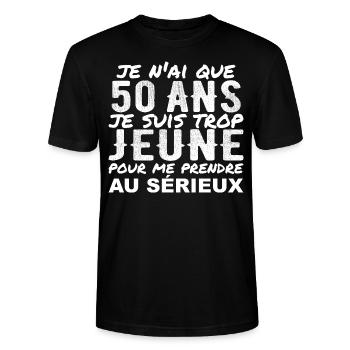 J'ai 50 ans | Humour Cadeau D'anniversaire 50 ans - T-shirt bio CRAFTER Stanley Stella Unisexe - noir - Devant - Alina (178cm) & Michal (187cm)