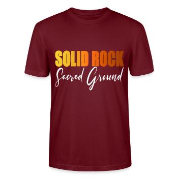 SOLID ROCK Sacred Ground - Stanley/Stella CRAFTER Unisex Organic T-Shirt - burgundy - Front - Alina (178cm) & Michal (187cm)