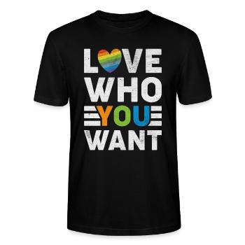Pride Statement | Love Is Love - Stanley/Stella Unisex Bio-T-Shirt CRAFTER - Schwarz - Vorne - Alina (178cm) & Michal (187cm)