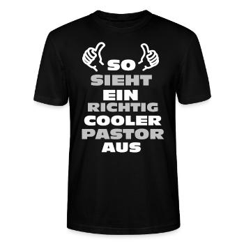 Pastor Geschenk Pastor Shirt Pastor Geschenkidee - Stanley/Stella Unisex Bio-T-Shirt CRAFTER - Schwarz - Vorne - Alina (178cm) & Michal (187cm)