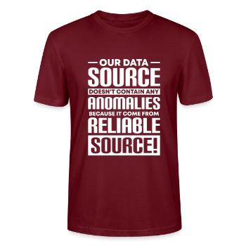 Daten Analytiker Datenschutz Beauftragter - Stanley/Stella Unisex Bio-T-Shirt CRAFTER - Burgunderrot - Vorne - Alina (178cm) & Michal (187cm)