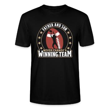 Father And Son - Never Change A Winning Team - Stanley/Stella Unisex Bio-T-Shirt CRAFTER - Schwarz - Vorne - Alina (178cm) & Michal (187cm)
