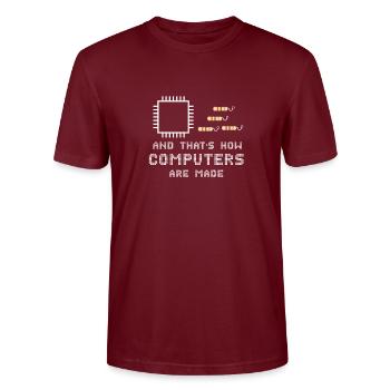 Computer Hardware PC Nerd Carte mère - T-shirt bio CRAFTER Stanley Stella Unisexe - bordeaux - Devant - Alina (178cm) & Michal (187cm)
