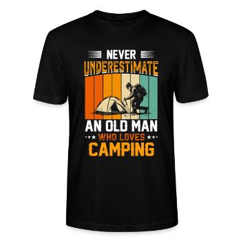 Ne sous-estimez jamais un vieil homme qui campe - T-shirt bio CRAFTER Stanley Stella Unisexe - noir - Devant - Alina (178cm) & Michal (187cm)
