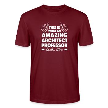 Professeur d’architecte incroyable - T-shirt bio CRAFTER Stanley Stella Unisexe - bordeaux - Devant - Alina (178cm) & Michal (187cm)