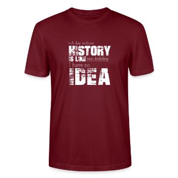 History - Stanley/Stella CRAFTER Unisex Organic T-Shirt - burgundy - Front - Alina (178cm) & Michal (187cm)