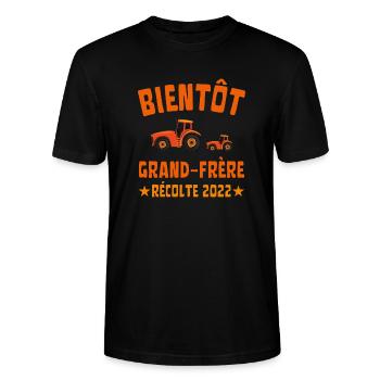 Bientôt Grand Frère Récolte 2022 Tracteur - T-shirt bio CRAFTER Stanley Stella Unisexe - noir - Devant - Alina (178cm) & Michal (187cm)