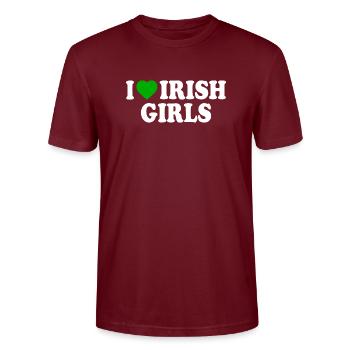 I love irish girls - Stanley/Stella Unisex Bio-T-Shirt CRAFTER - Burgunderrot - Vorne - Alina (178cm) & Michal (187cm)