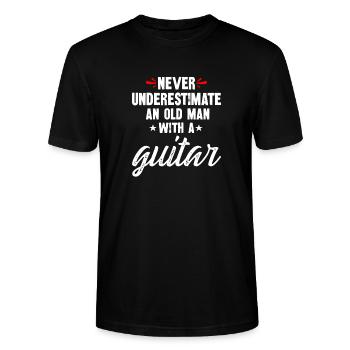 never underestimate an old man with a guitar - Stanley/Stella Unisex Bio-T-Shirt CRAFTER - Schwarz - Vorne - Alina (178cm) & Michal (187cm)