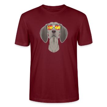Weimaraner I Spain Sunglasses I Spanish Flag - Stanley/Stella Unisex Bio-T-Shirt CRAFTER - Burgunderrot - Vorne - Alina (178cm) & Michal (187cm)
