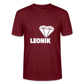Gift for Leonik - Stanley/Stella CRAFTER Unisex Organic T-Shirt - burgundy - Front - Alina (178cm) & Michal (187cm)