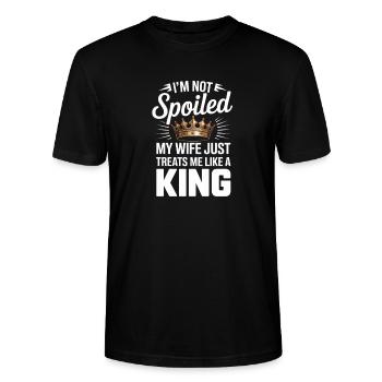 Nicht verwöhnt, meine Frau behandelt wie ein König - Stanley/Stella Unisex Bio-T-Shirt CRAFTER - Schwarz - Vorne - Alina (178cm) & Michal (187cm)