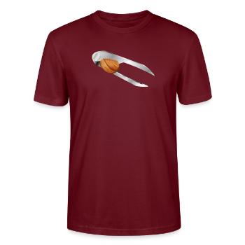 Walnuss im Nussknacker–klassisches Weihnachtsmotiv - Stanley/Stella Unisex Bio-T-Shirt CRAFTER - Burgunderrot - Vorne - Alina (178cm) & Michal (187cm)
