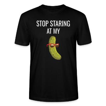 Humour Homme Concombre Arrête de regarder mon cornichon - T-shirt bio CRAFTER Stanley Stella Unisexe - noir - Devant - Alina (178cm) & Michal (187cm)