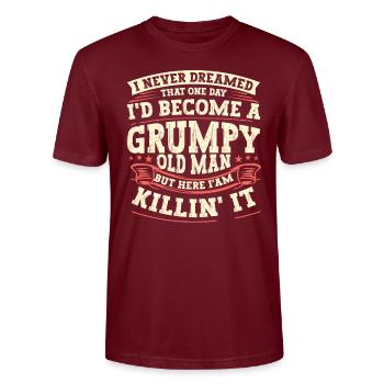 Opa Großvater Geschenkidee Become A Grumpy Old Man - Stanley/Stella Unisex Bio-T-Shirt CRAFTER - Burgunderrot - Vorne - Alina (178cm) & Michal (187cm)