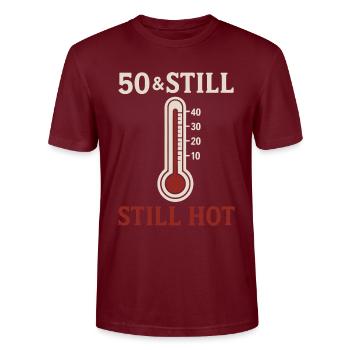 50 & Still Hot - Stanley/Stella CRAFTER Unisex Organic T-Shirt - burgundy - Front - Alina (178cm) & Michal (187cm)