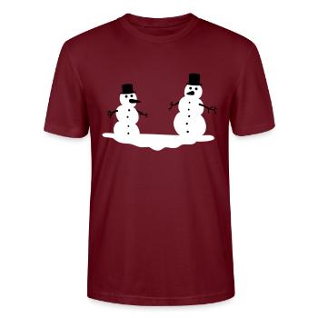 Snowmen Snowman Snow men man - Stanley/Stella CRAFTER Unisex Organic T-Shirt - burgundy - Front - Alina (178cm) & Michal (187cm)