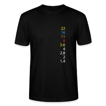 Fotografie - Kamera Blende Fotograf Foto Geschenk - Stanley/Stella Unisex Bio-T-Shirt CRAFTER - Schwarz - Vorne - Alina (178cm) & Michal (187cm)