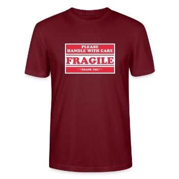 fragile - Stanley/Stella CRAFTER Unisex Organic T-Shirt - burgundy - Front - Alina (178cm) & Michal (187cm)