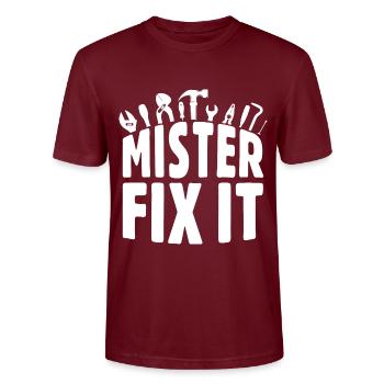 He repairs everything, he is the craftsman in the house - Stanley/Stella CRAFTER Unisex Organic T-Shirt - burgundy - Front - Alina (178cm) & Michal (187cm)