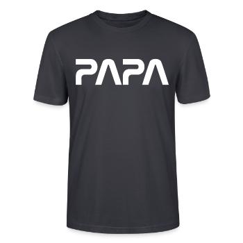 PAPA-Schriftzug im NASA-Schriftdesign - Stanley/Stella Unisex Bio-T-Shirt CRAFTER - Dunkles Graublau - Vorne - Alina (178cm) & Michal (187cm)