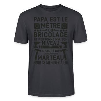 Papa le maître du bricolage 2 - T-shirt bio CRAFTER Stanley Stella Unisexe - bleu gris foncé - Devant - Alina (178cm) & Michal (187cm)