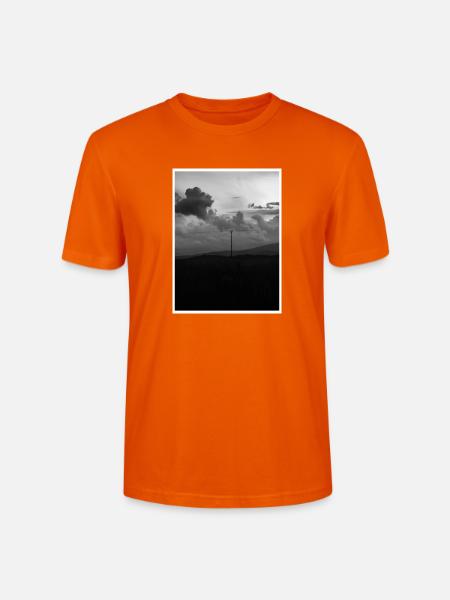 ALLEIN STEHEND. - Stanley/Stella Unisex Bio-T-Shirt CRAFTER - Tieforange