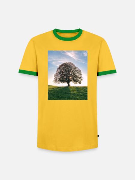 Sonnenbaum auf dem Hügel - Männer Kontrast-T-Shirt - Gelb/Grün