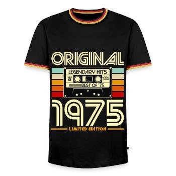 Originale limitierte Kassette von 1975 - Männer Kontrast-T-Shirt - Schwarz/Dreifarbig - Vorne - AI Model Male 178 light (178cm) & AI Model Male 185 light (185cm)