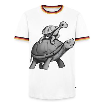 Schildkröte reitet auf Schildkröte - Männer Kontrast-T-Shirt - Weiß/Dreifarbig - Vorne - AI Model Female 172 light (172cm) & AI Model Male 185 light (185cm)