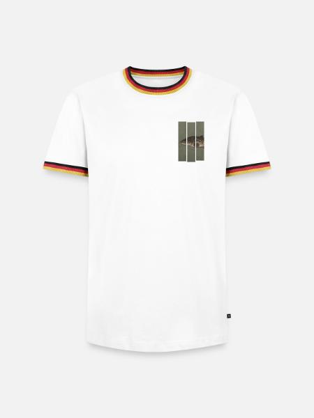 Wels/Waller – Moderne Fischillustration für Angler - Männer Kontrast-T-Shirt - Weiß/Dreifarbig