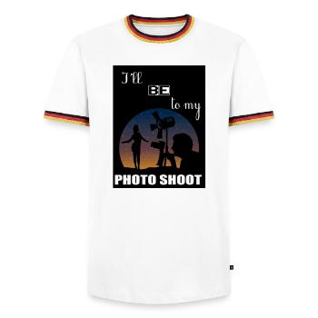 Ich werde SCHIESSEN - Männer Kontrast-T-Shirt - Weiß/Dreifarbig - Vorne - AI Model Female 172 light (172cm) & AI Model Male 185 light (185cm)