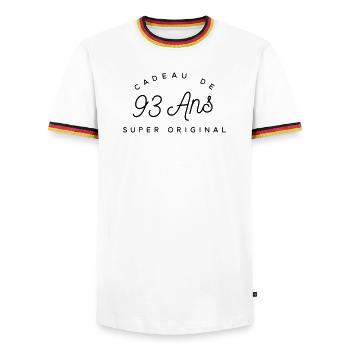 Cadeau 93 ans  - T-shirt contrasté Homme - blanc/tricolore - Devant - AI Model Female 172 light (172cm) & AI Model Male 185 light (185cm)